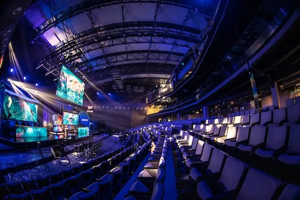 中进行慢跑 中进行慢跑