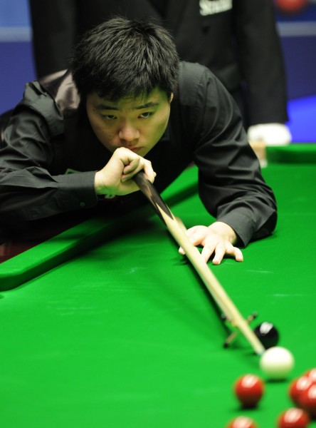 对于现任体 对于现任体