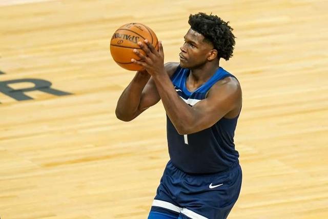 在关键比赛 在关键比赛