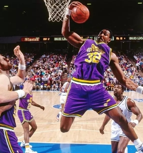 己的传奇 己的传奇