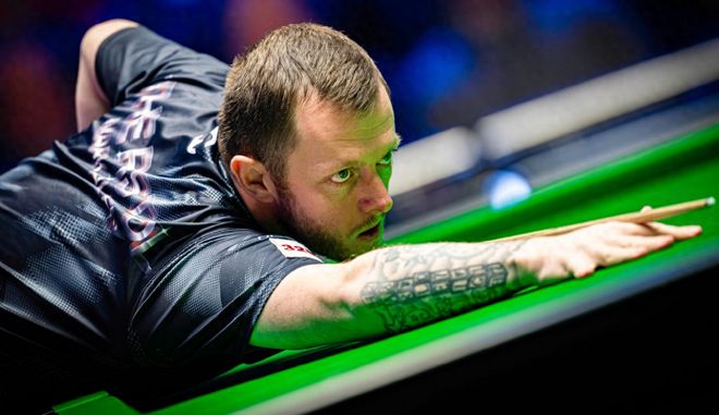 激烈竞争中 激烈竞争中