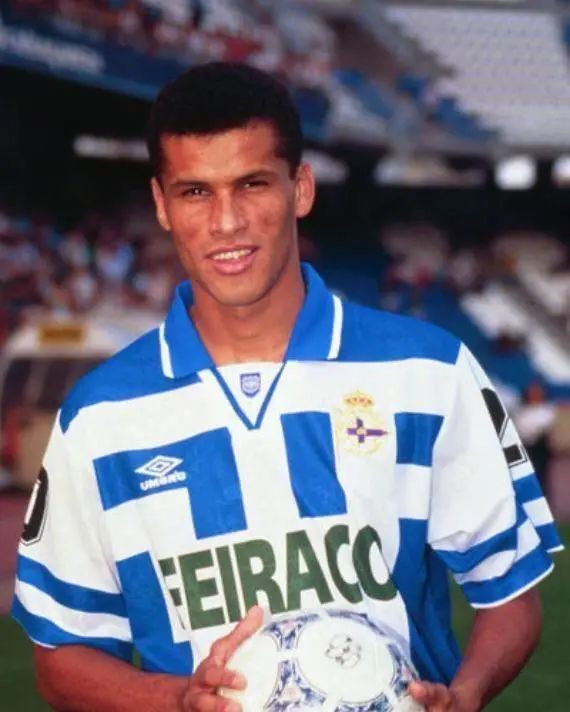 荣韵用一场 荣韵用一场